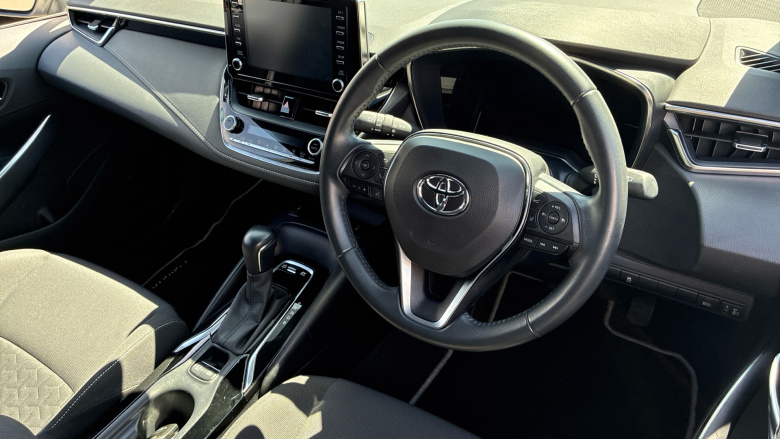 Toyota Corolla 1.8 VVT-i Hybrid Icon 5dr CVT Hybrid Hatchback